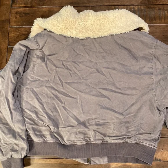 🪴Sold🪴 “Young Fabulous & Broke” Bomber Jacket🪴 - Picture 10 of 13